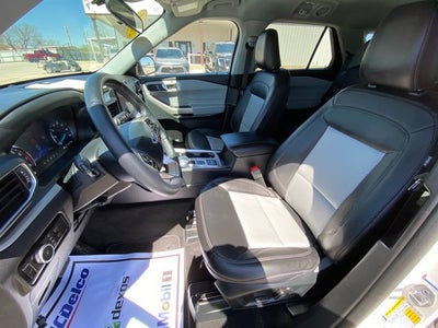 2024 Ford Explorer XLT