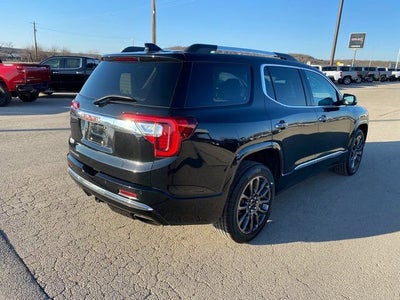 2023 GMC Acadia Denali