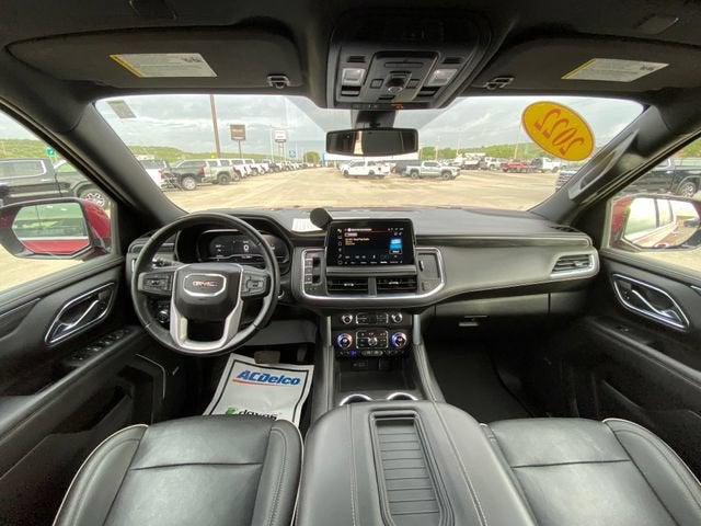 2022 GMC Yukon SLT