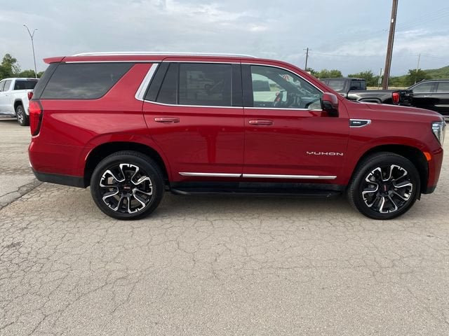 2022 GMC Yukon SLT