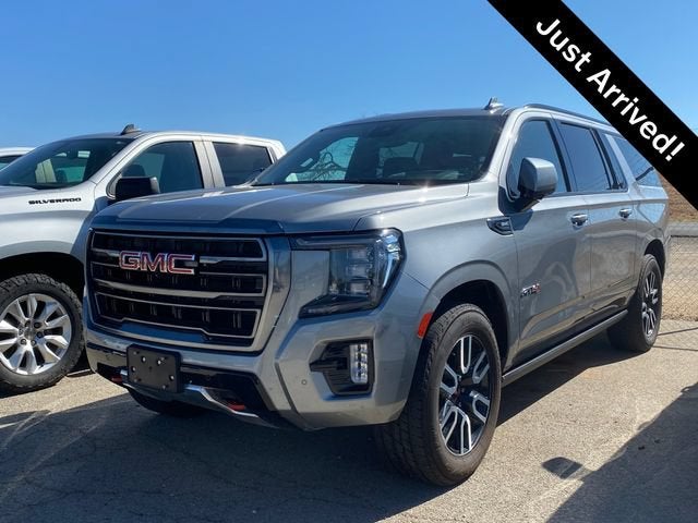 2023 GMC Yukon XL AT4