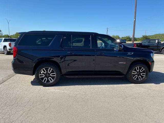 2024 GMC Yukon XL AT4