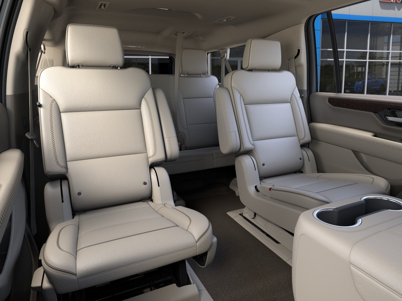 2026 GMC Yukon XL Denali - Photo 17