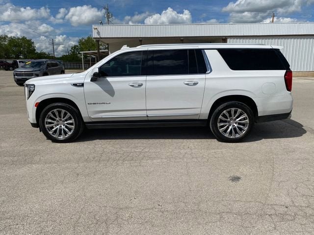 2022 GMC Yukon XL Denali