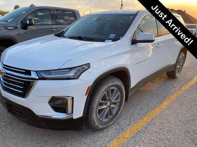 2022 Chevrolet Traverse LT Cloth