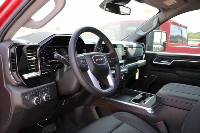 2025 GMC Sierra 2500 HD SLT