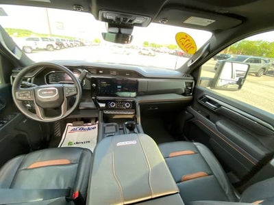 2025 GMC Sierra 2500 HD AT4