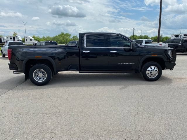 2025 GMC Sierra 3500 HD Denali Ultimate DRW