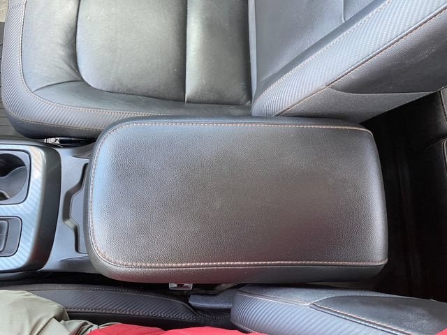 2022 GMC Canyon AT4 - Leather