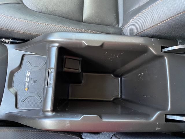2022 GMC Canyon AT4 - Leather