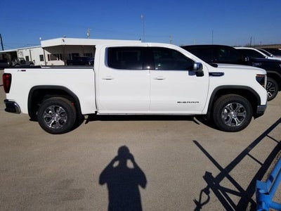 2026 GMC Sierra 1500 SLE