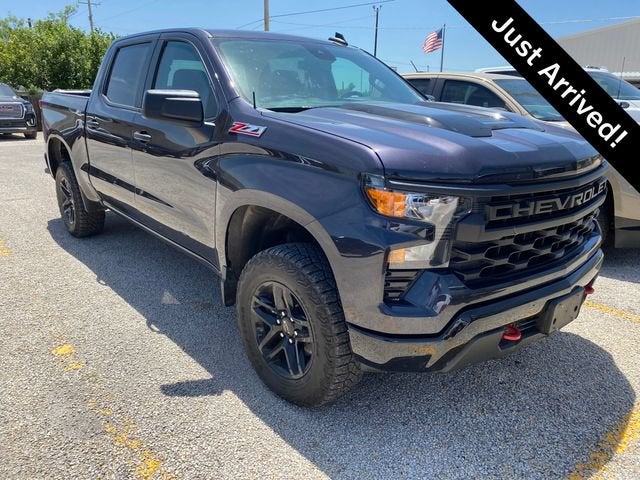 2023 Chevrolet Silverado 1500 Custom Trail Boss