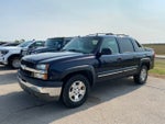 2004 Chevrolet Avalanche Z66