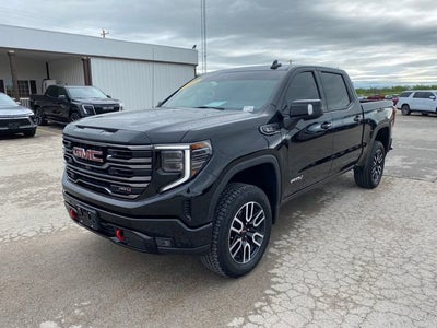 2025 GMC Sierra 1500 AT4