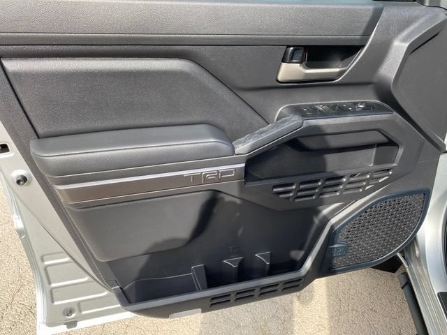 2024 Toyota Tacoma 4WD SR5