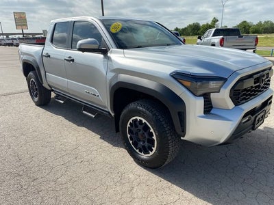 2024 Toyota Tacoma 4WD SR5