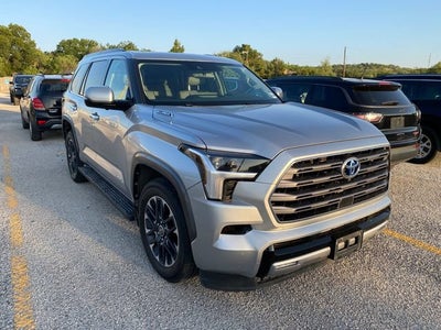 2023 Toyota Sequoia SR5